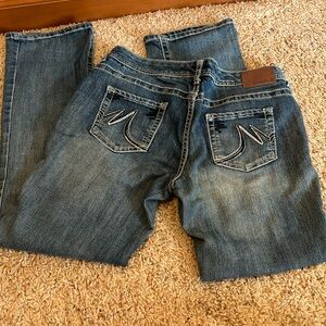 Size 5/6 Maurice’s bootcut jeans
